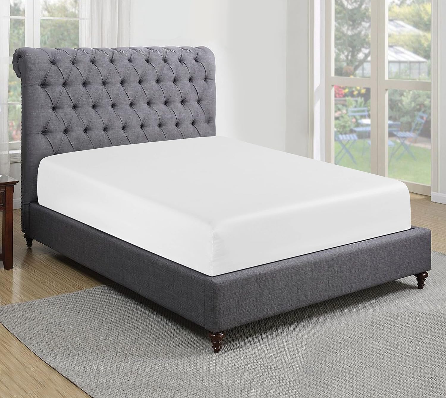100% Egyptian Cotton Fitted Sheet — 200 Thread Count, 30cm Deep